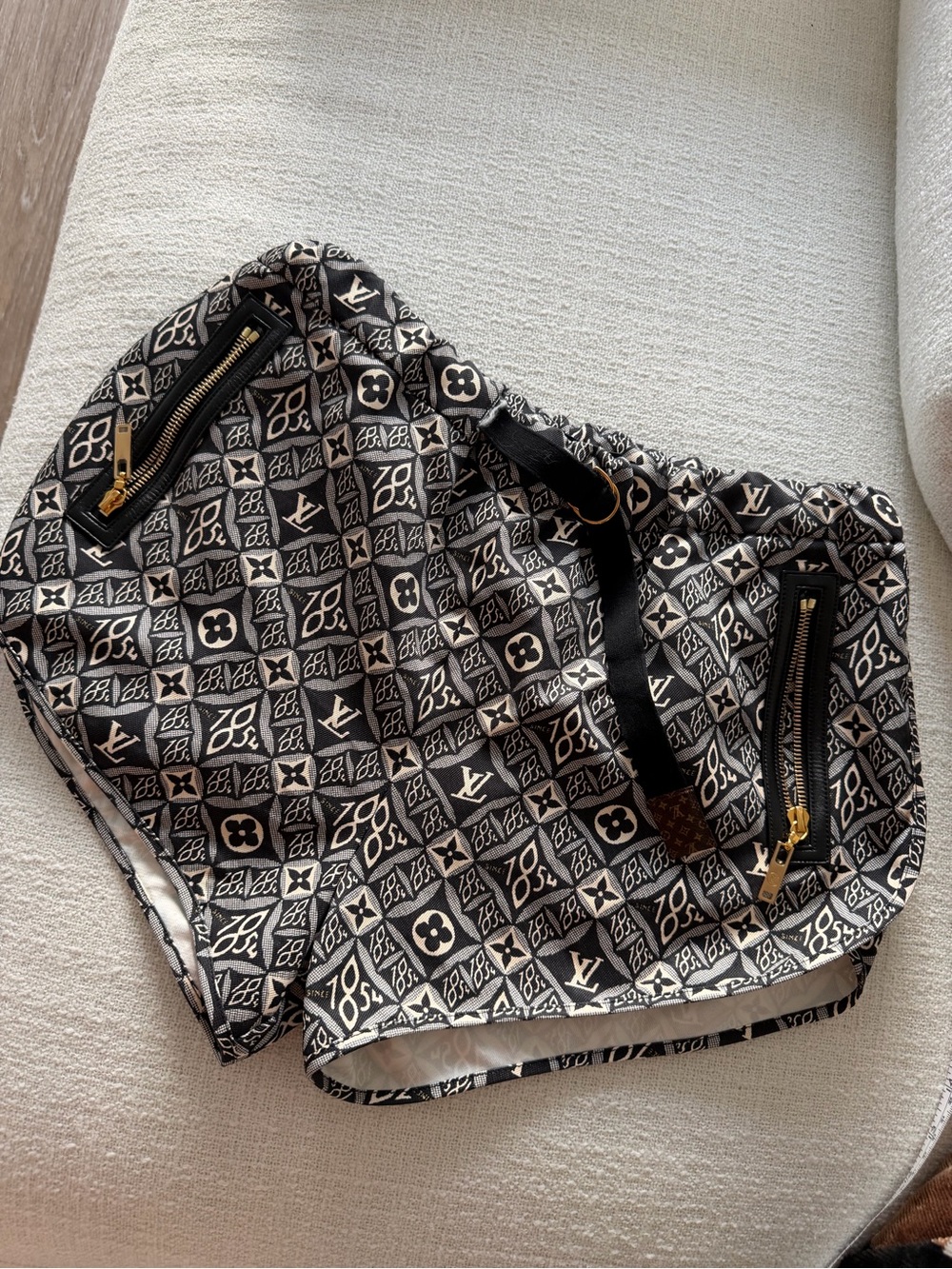 Louis Vuitton Black & Cream Monogram Pattern Tote